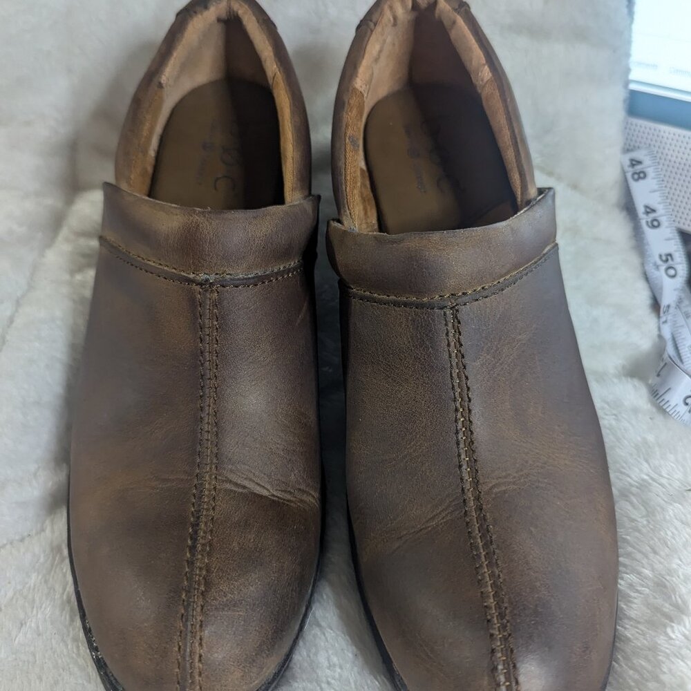 B.O.C. WOMEN CLOG BOOT SIZE 8.5